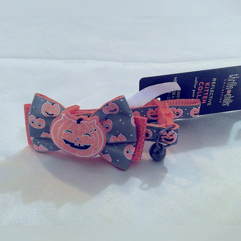 Thrills & Chills Reflective Pumpkin Kitten Collar